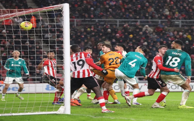 أين يقع فان دايك في قائمة أكثر المدافعين تسجيلاً في البريميرليغ؟